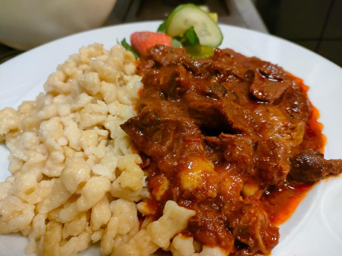 Kisfaludy Vendeghaz -Suemeg- Ngoại thất bức ảnh